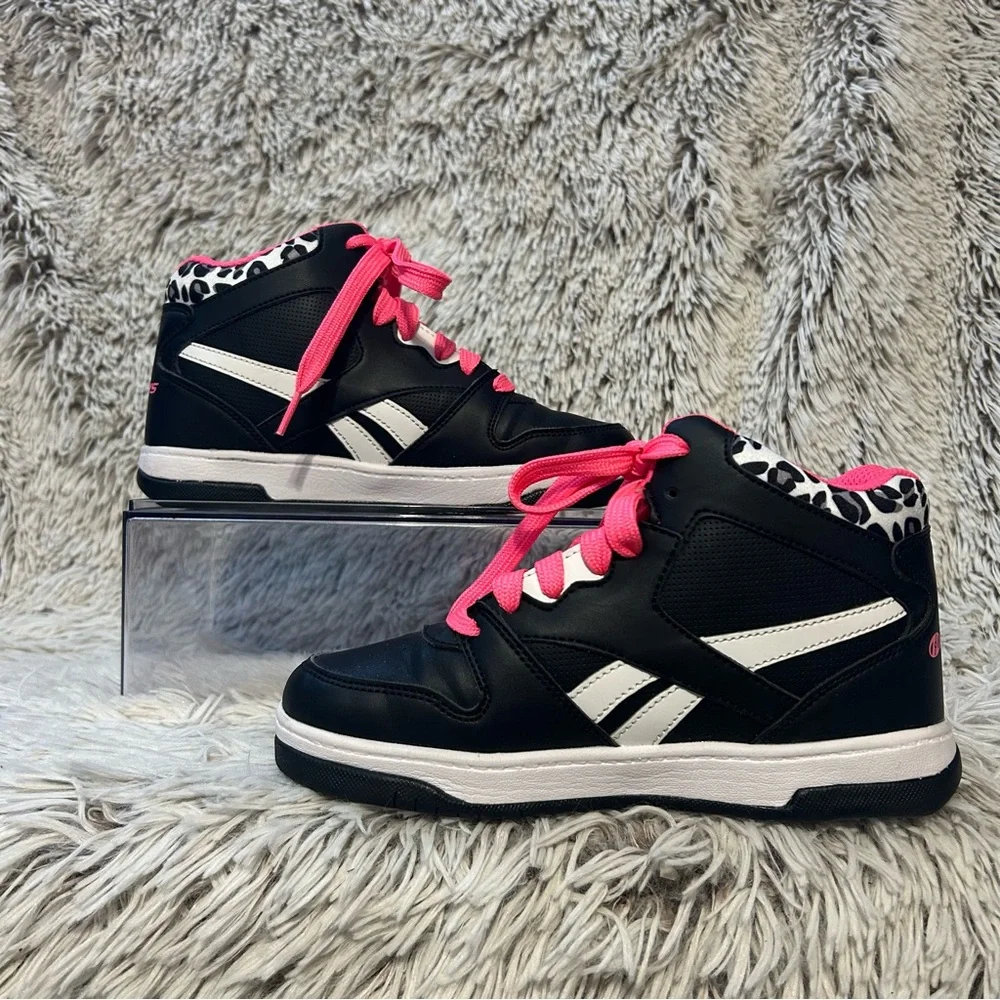 Reebok X Heelys High Top‎ Shoe Youth 4 Womens 6 Black Pink Leopard NO WHEELS